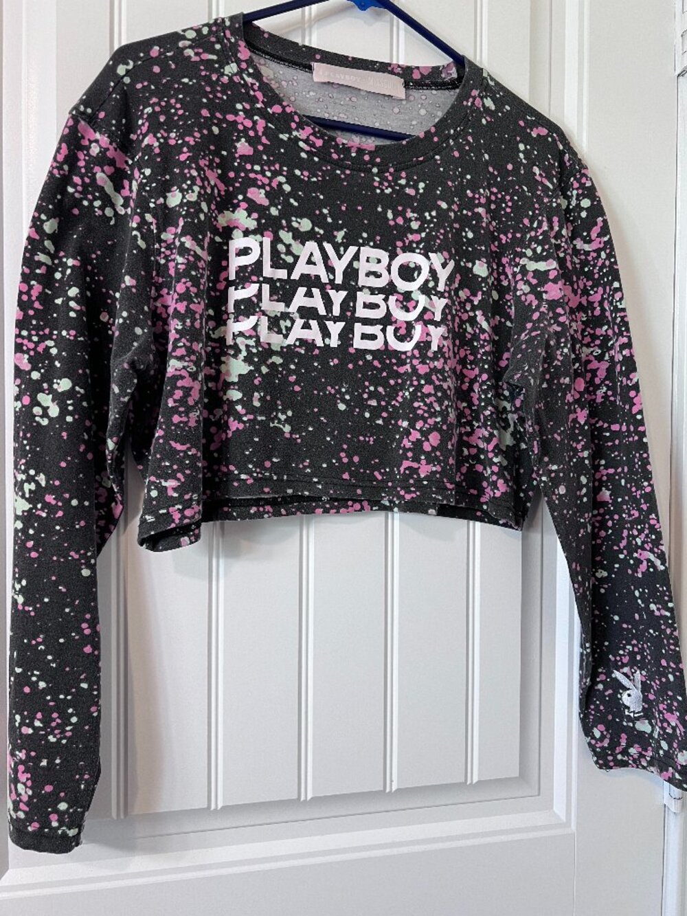 Playboy x Missguided Paint Splatter Crop Top Sweatshirt Pink Gray Black M Y2K